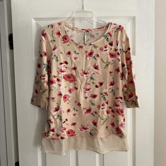 Women's floral top Lauren Conrad XS Pink Ruffle Hem - Picture 1 of 4